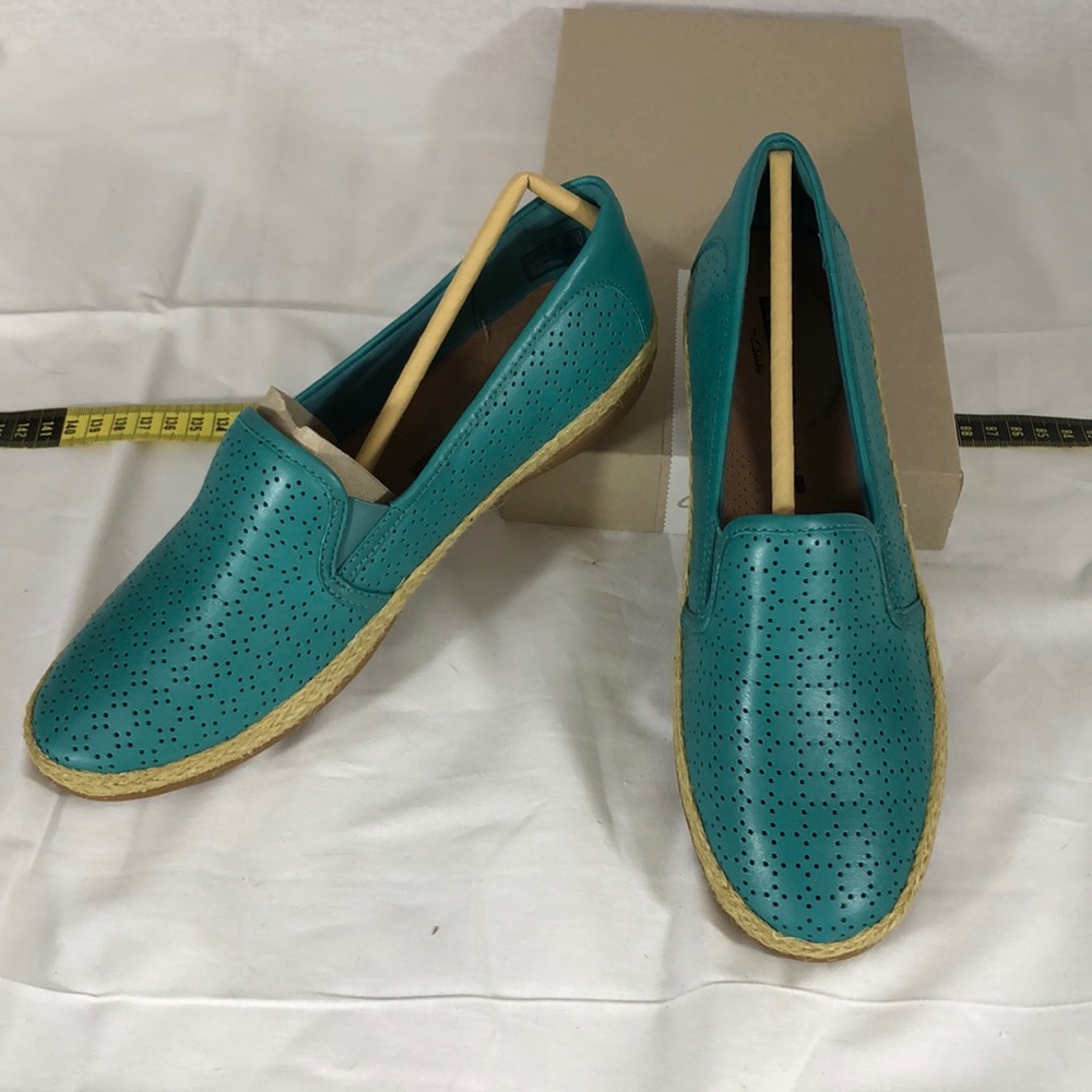 Clark’s cushioned moccasins NIB